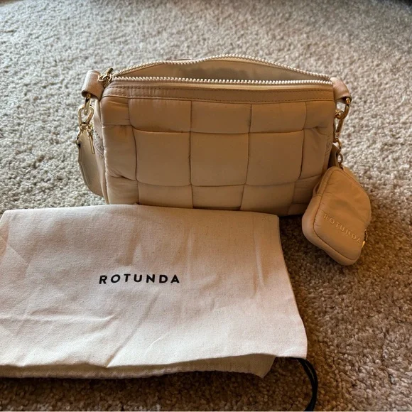 Rotunda Espe Crossbody Bag - Cream - Picture 3 of 10